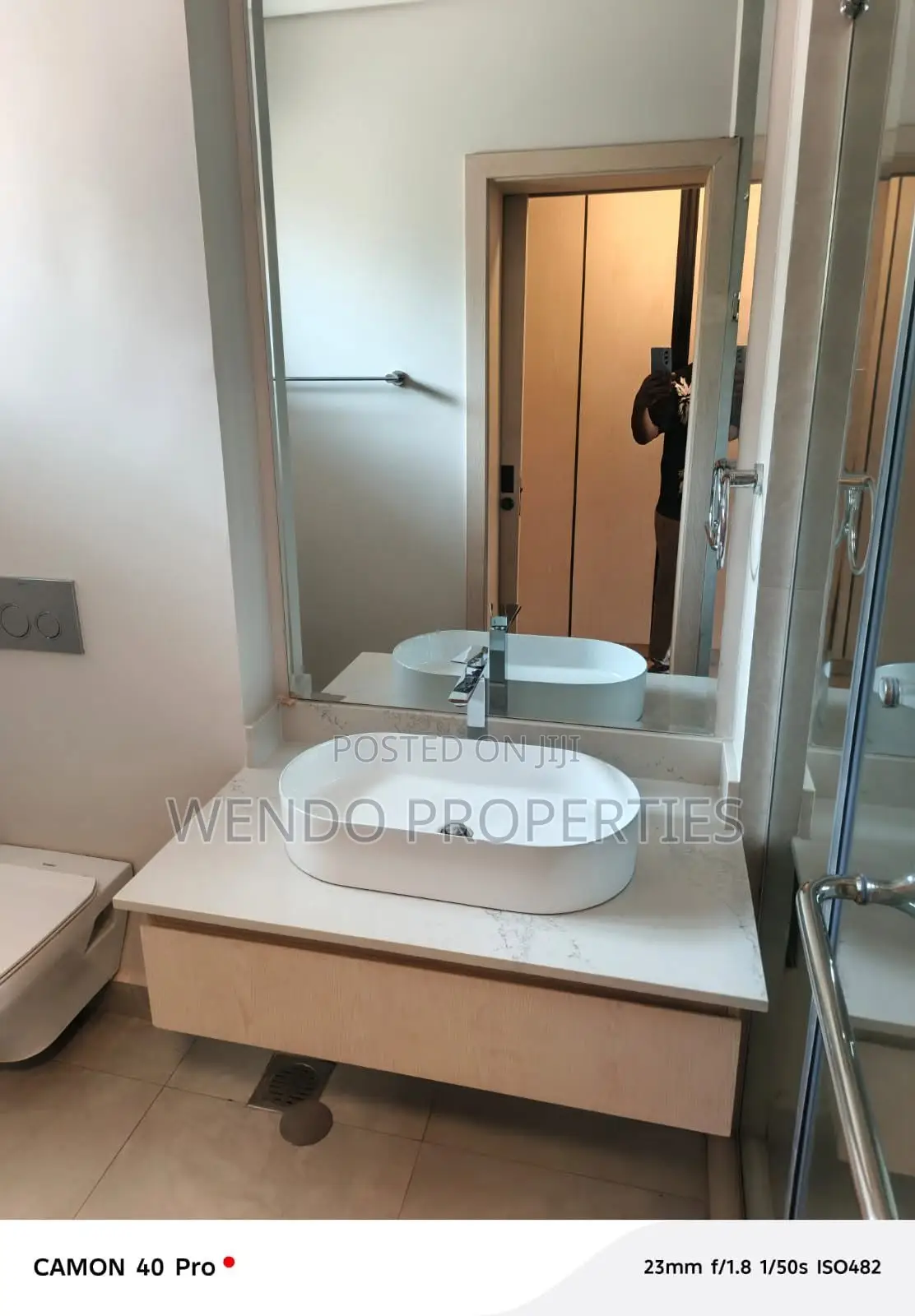 8bdrm Villa in Valley Arcade for rent