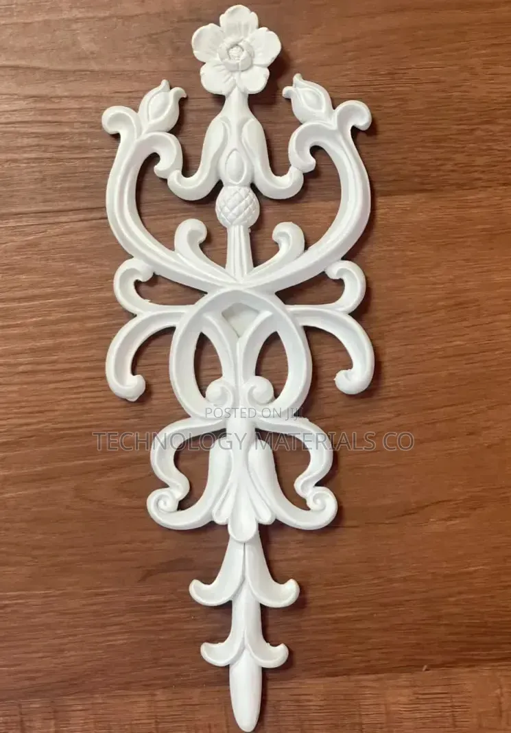 Elegant White Floral Wall Applique | Luxury Decorative Moulding