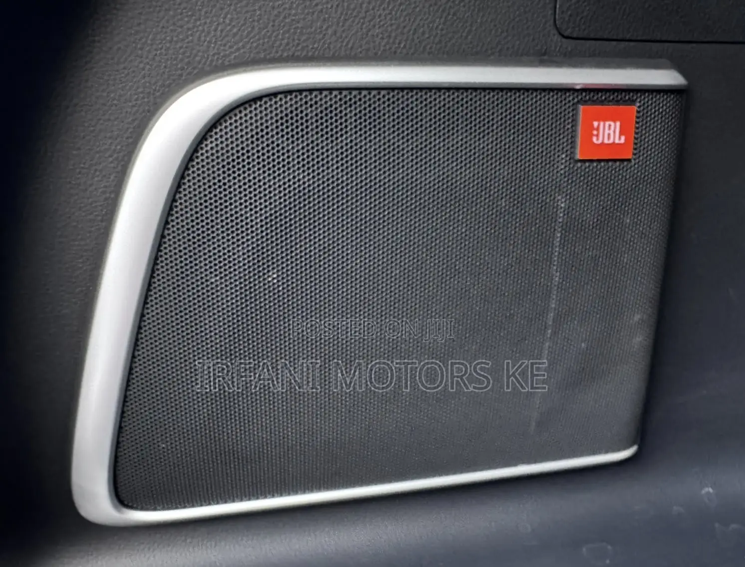 Toyota Harrier 2.0 2020 Black