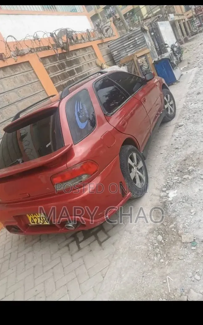 Subaru Impreza 2000 Red