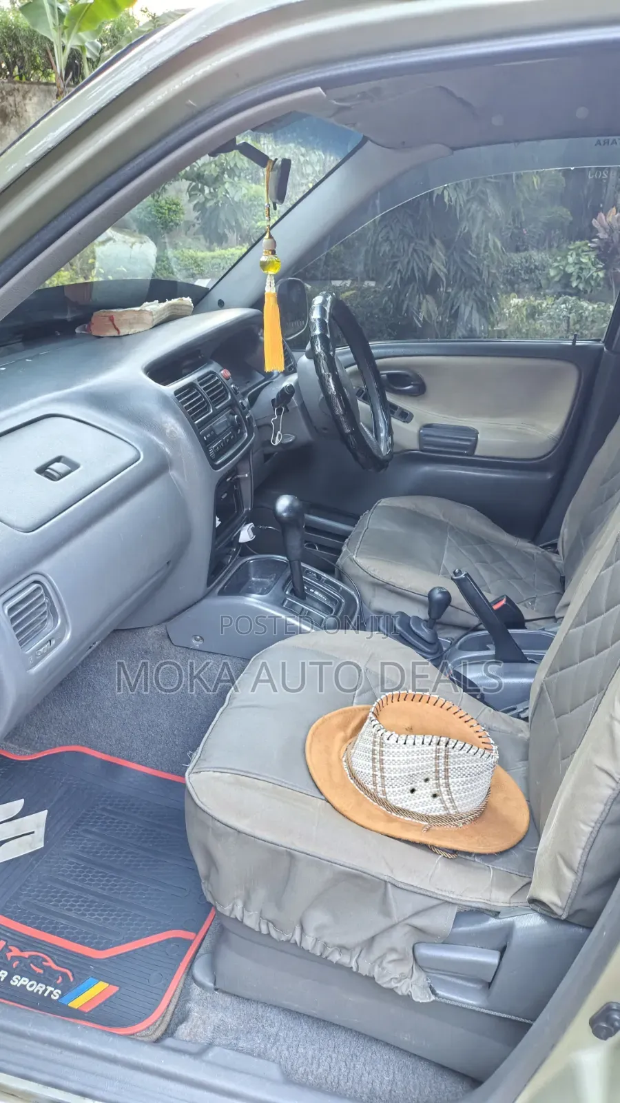 Suzuki Escudo 1999 Gold