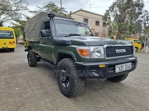 Toyota Land Cruiser 2018 Green