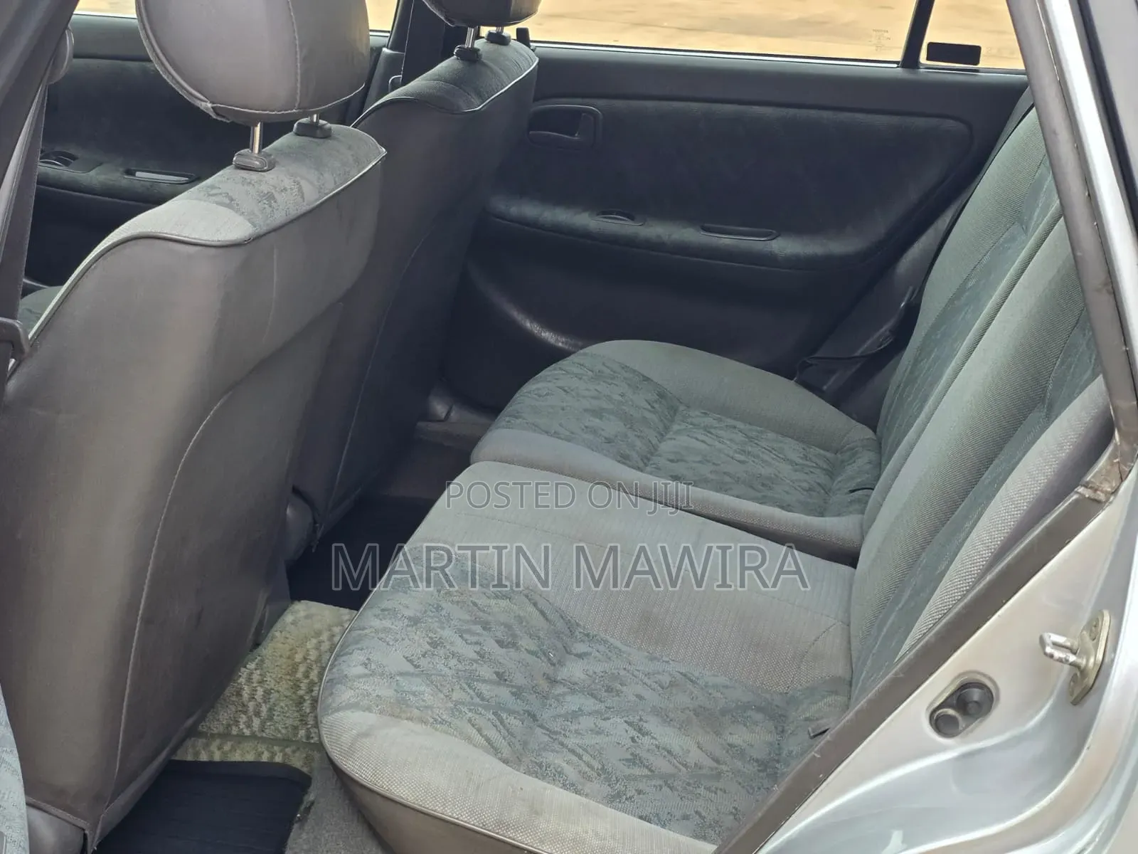 Toyota Corolla 2000 Silver