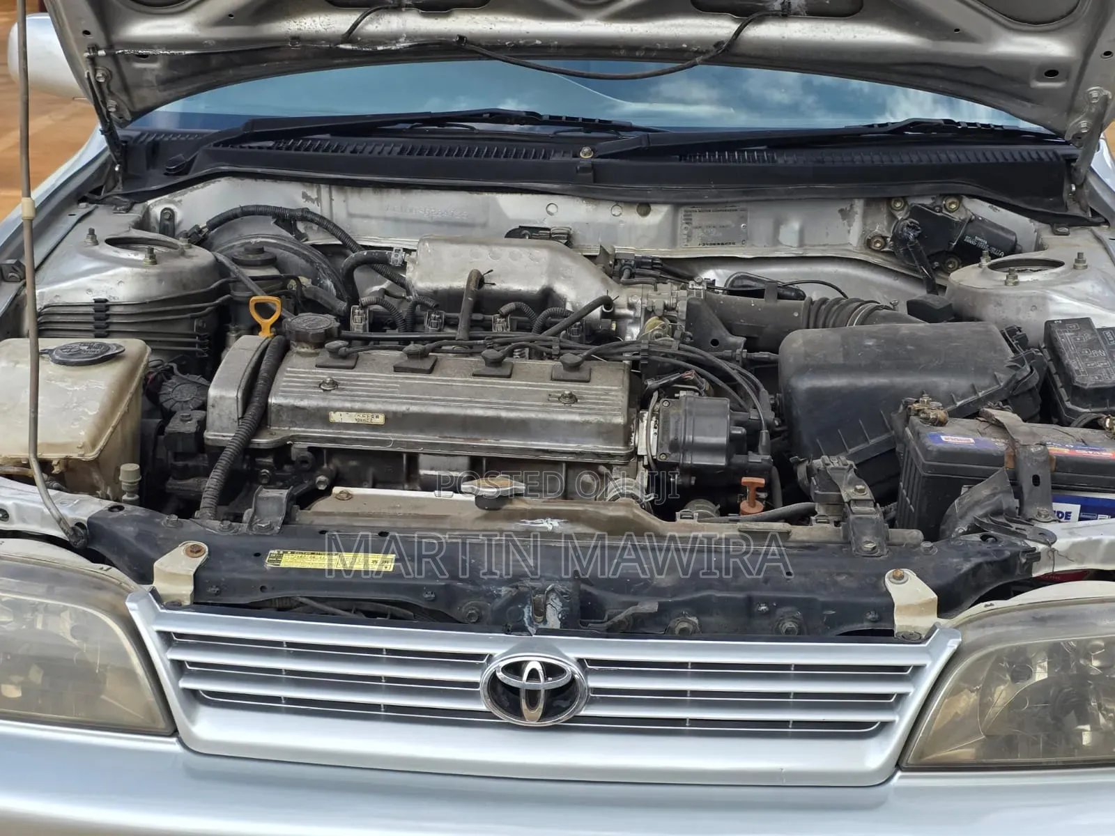 Toyota Corolla 2000 Silver