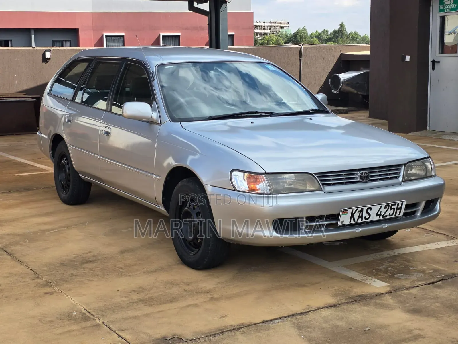 Toyota Corolla 2000 Silver