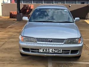 Toyota Corolla 2000 Silver