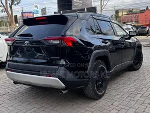 Toyota RAV4 Adventure 2019 Black