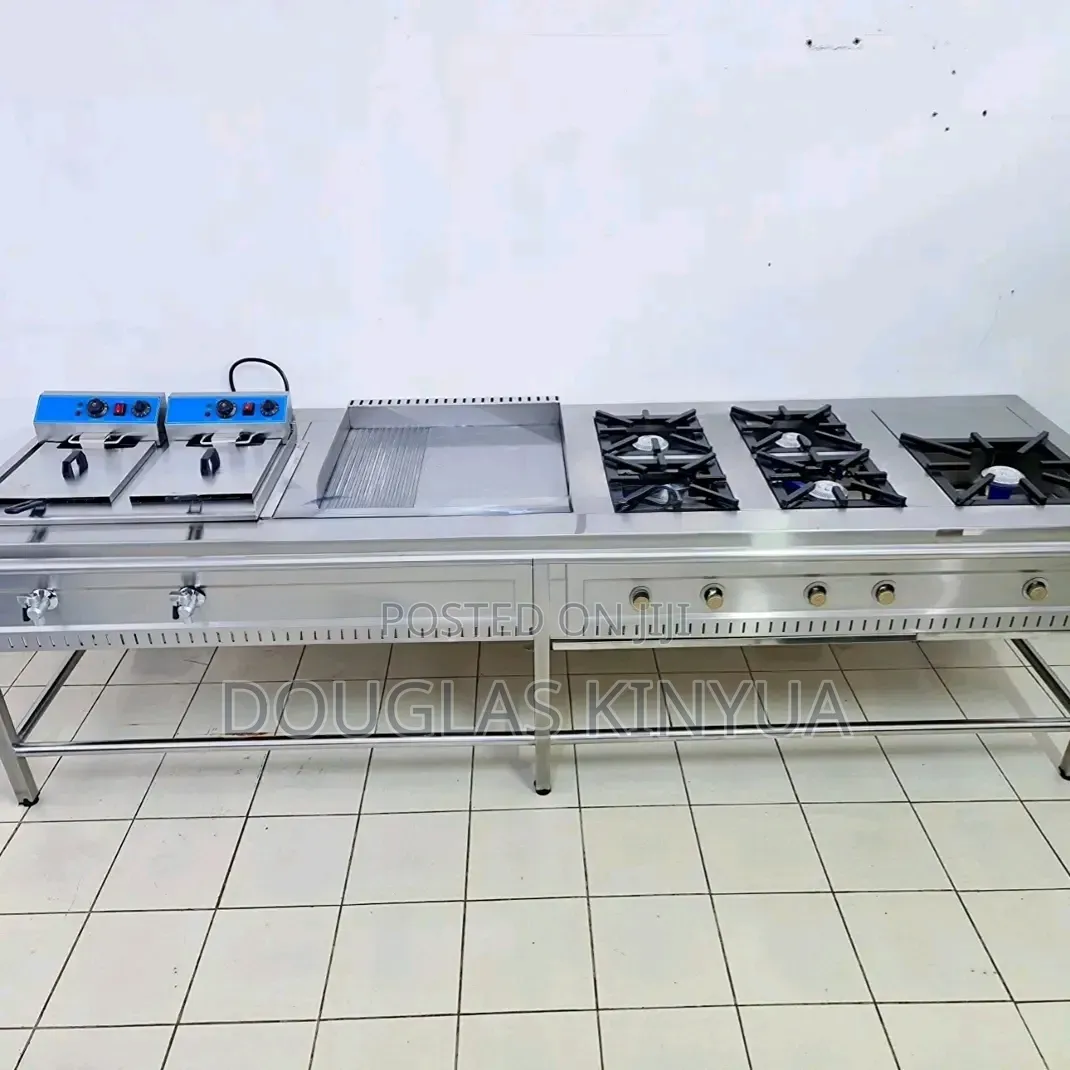 Commercial Stainless Steel 3 in One Cooking Range/Combined Cooker.
