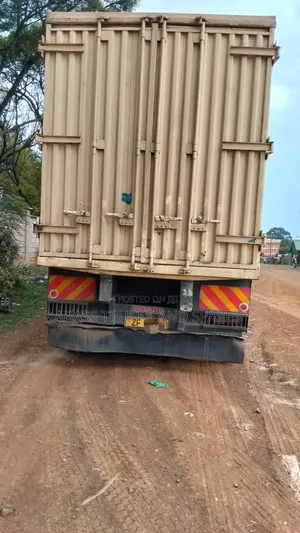 BHACHU Trailer Safi Boxcbody for Sell ZF Buy and Work