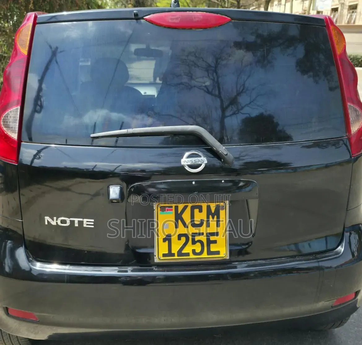 Nissan Note 1.6 Petrol 2012 Black