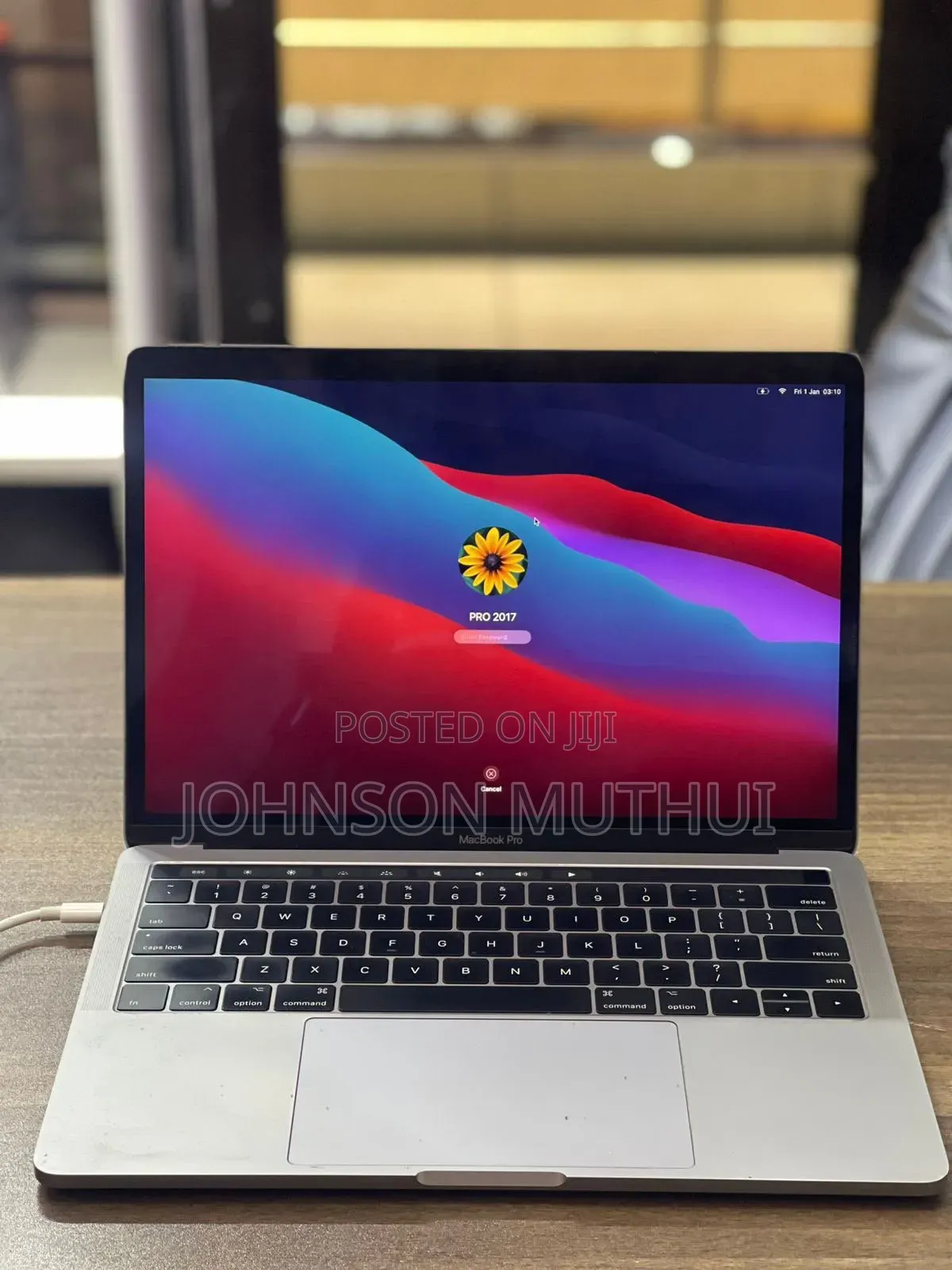 Laptop Apple MacBook Pro 2019 16GB AMD Ryzen HDD+SSD 1T