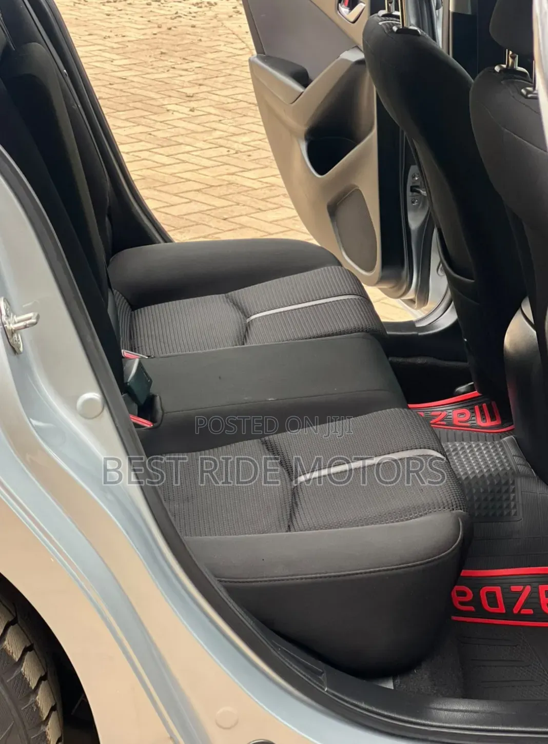 Mazda Axela 2018 Silver