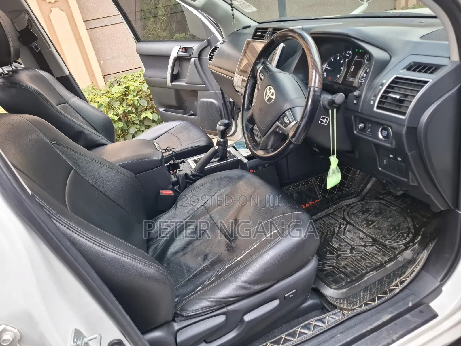 Toyota Land Cruiser Prado 2.8 2018 White