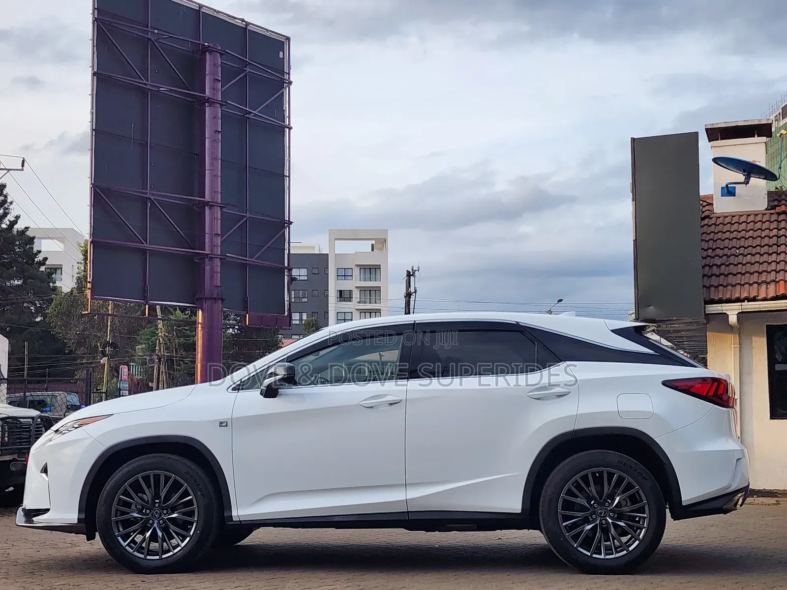 Lexus RX 300 4WD 2019 White
