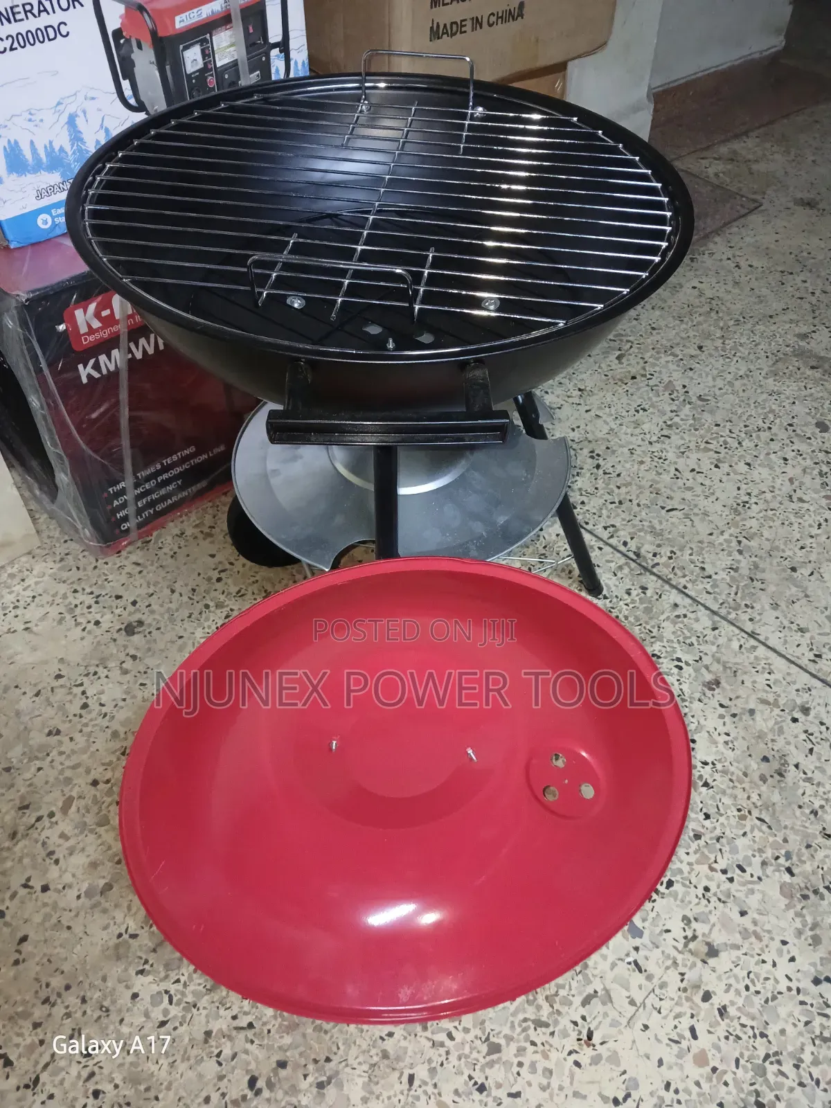 Portable 17-Inch Kettle Charcoal Barbecue Grill