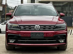 Volkswagen Tiguan 2018 Maroon