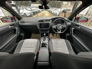 Volkswagen Tiguan 2018 Maroon