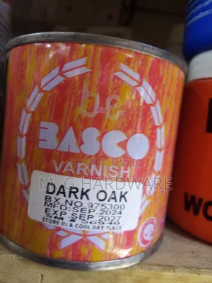 Dark Oak Varnish 1/4litre