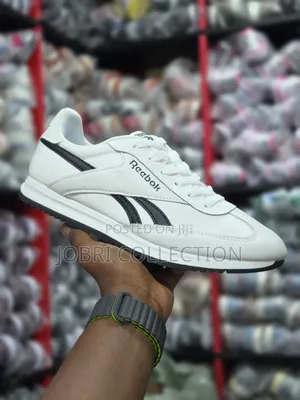 Reebok Jogger Sneakers