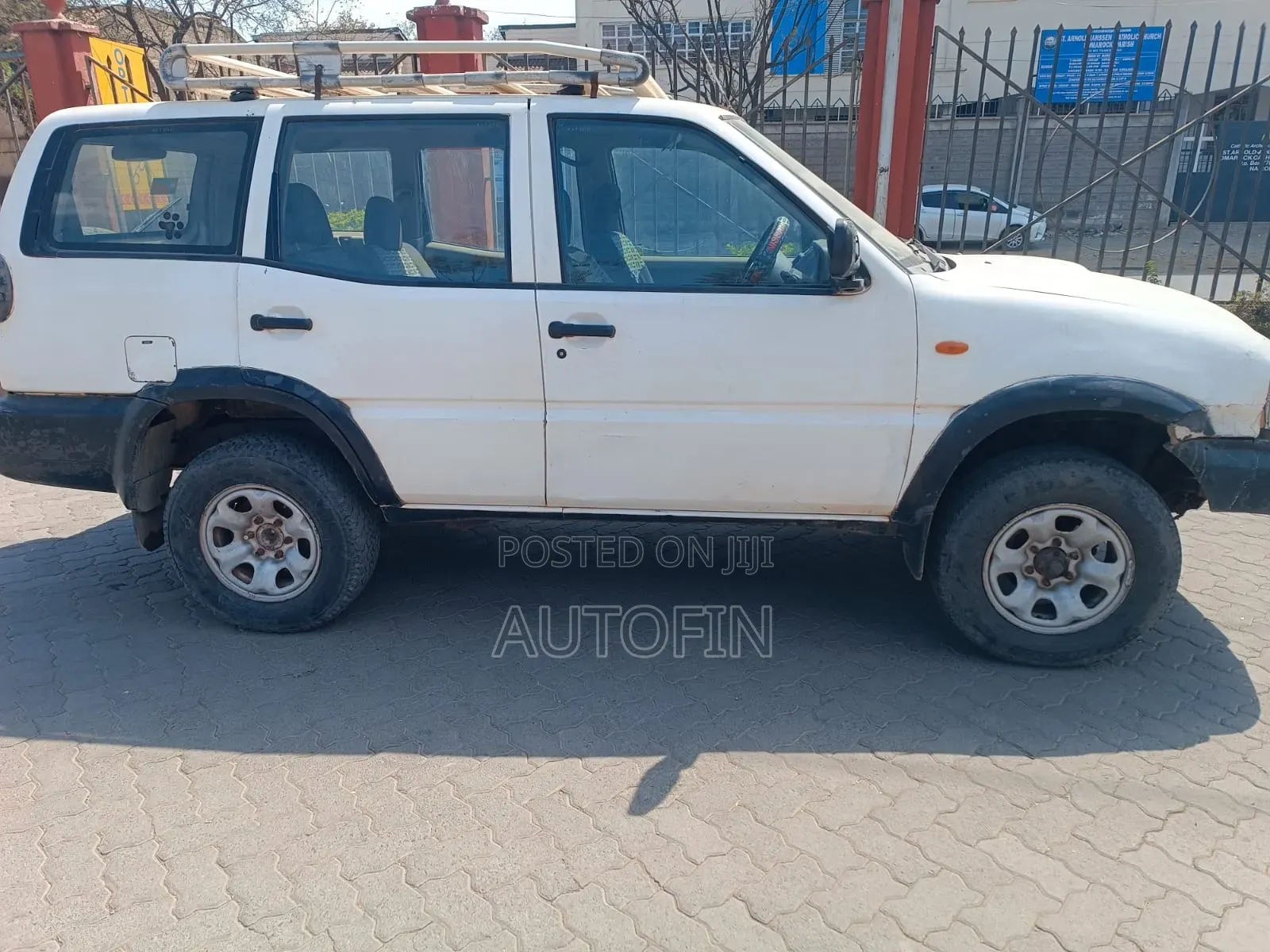 Nissan Terrano 2003 White