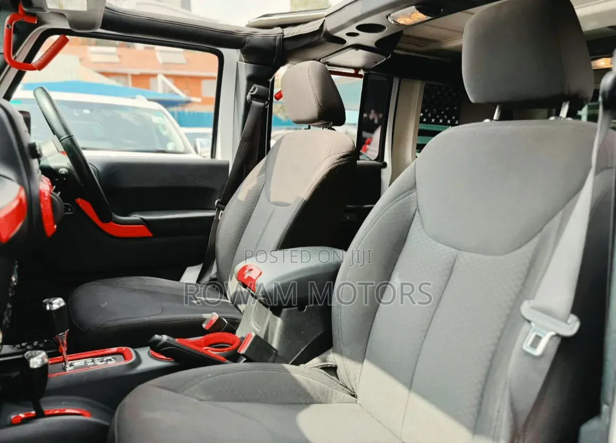 Jeep Wrangler 2018 White