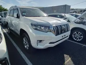 New Toyota Land Cruiser Prado 2.7 2019 White