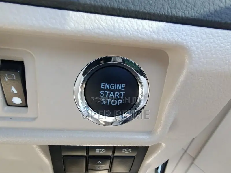 New Toyota Land Cruiser Prado 2.7 2019 White
