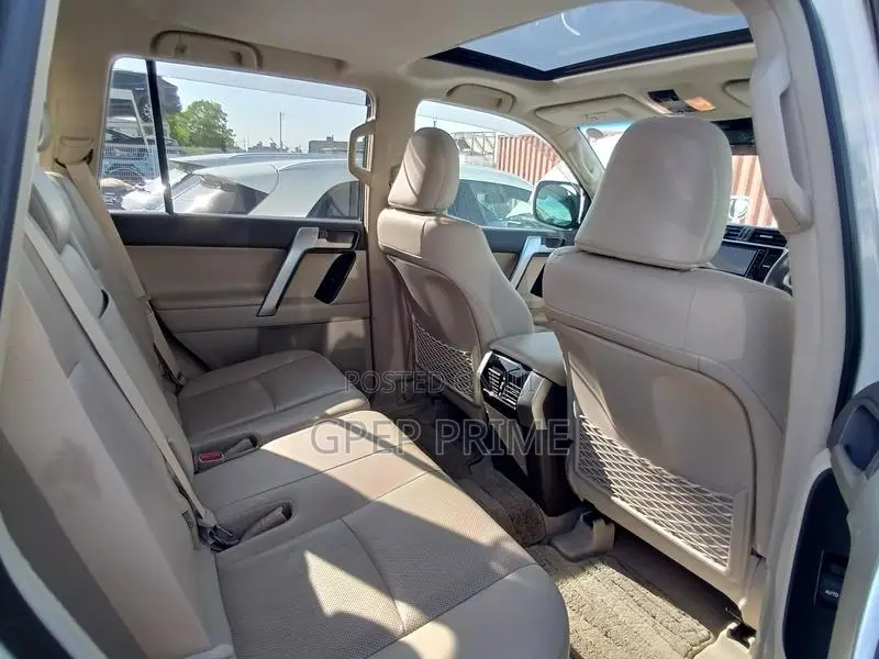 New Toyota Land Cruiser Prado 2.7 2019 White