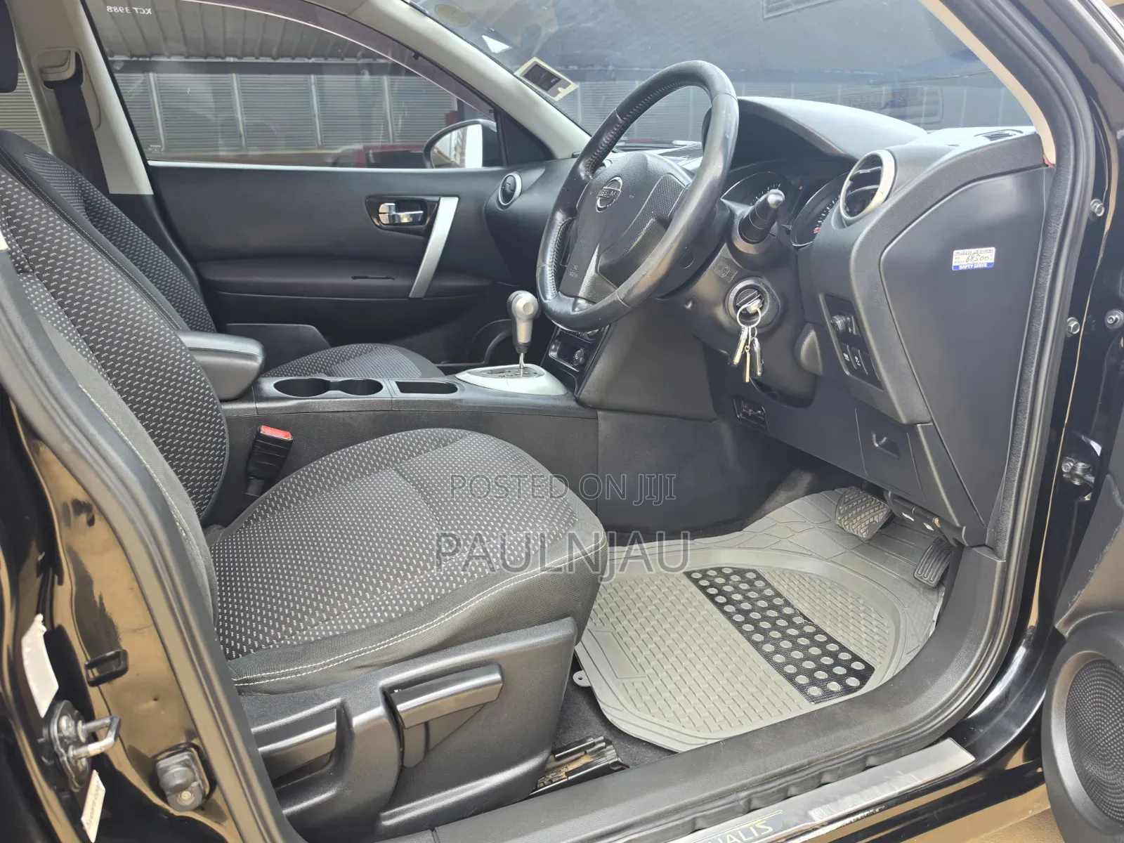 Nissan Dualis 2011 Black