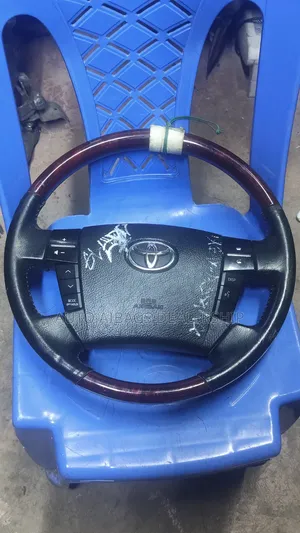 Steering Wheels Toyota Mark X GRX 120.
