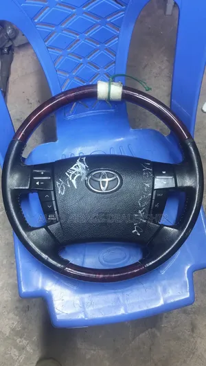 Steering Wheels Toyota Mark X GRX 120.