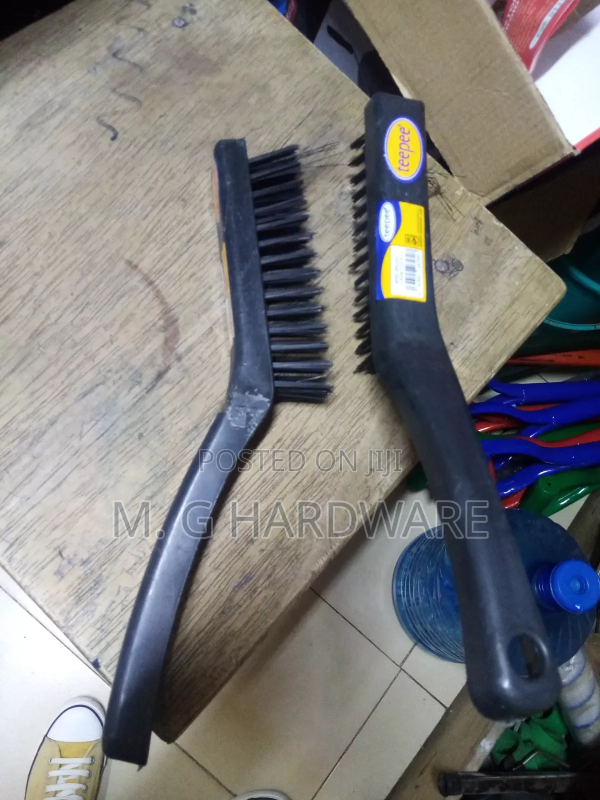 Tepee Wire Brush