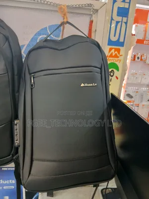 Huan Lv Classic Backpack