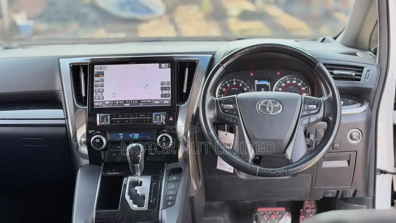 Toyota Alphard 2.5 Petrol AWD 2019 White