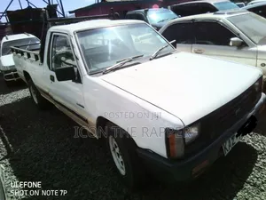 Mitsubishi L200 2005 White