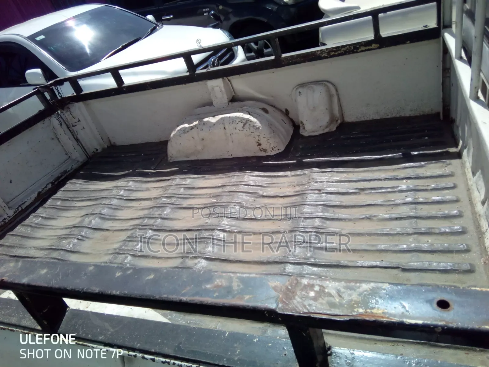 Mitsubishi L200 2005 White