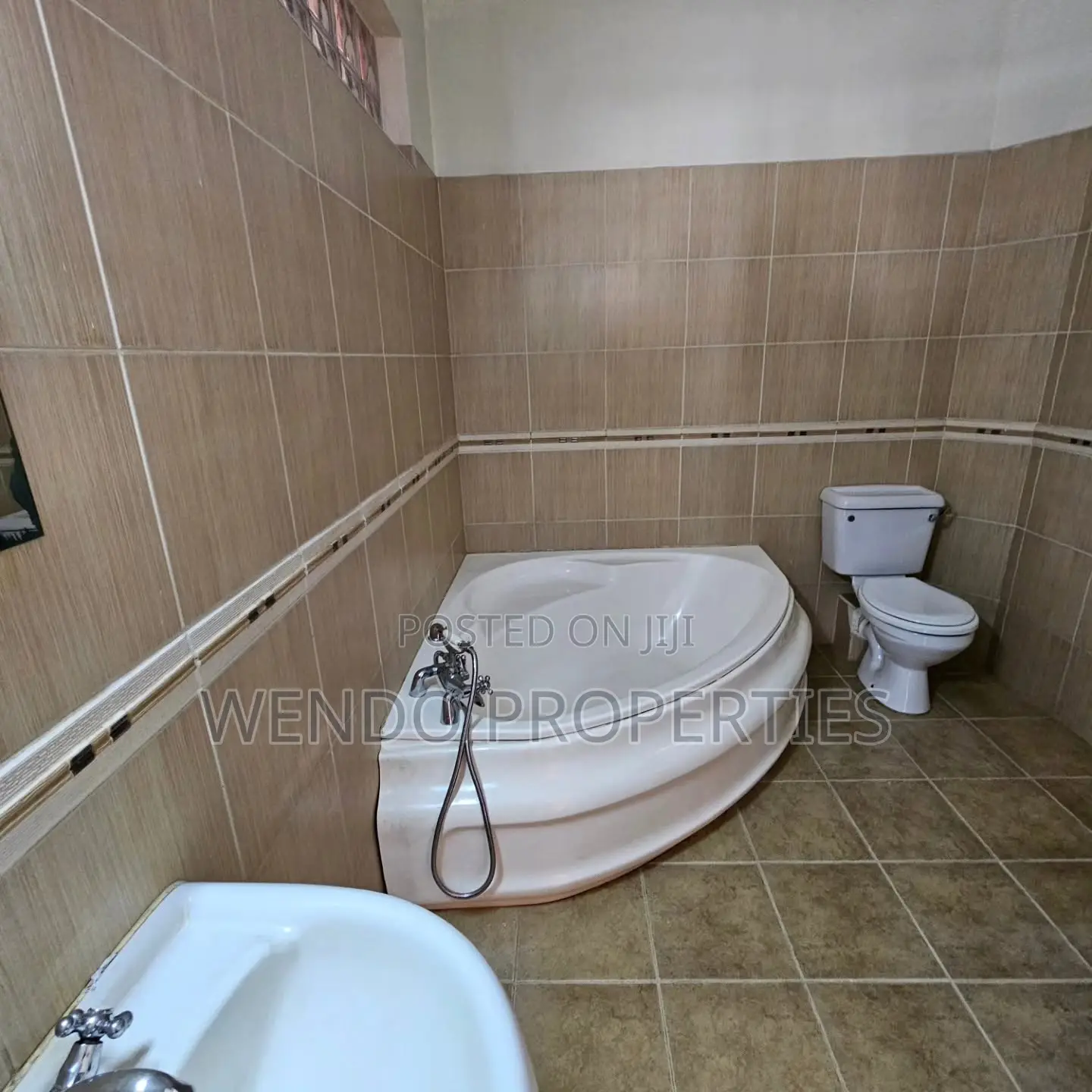 3bdrm Apartment in Valley Arcade for rent