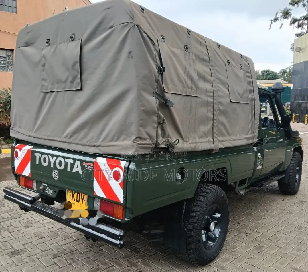 Toyota Land Cruiser 79 Series 2018 Green