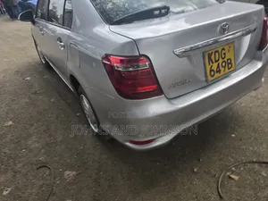 Toyota Axio 2015 Silver