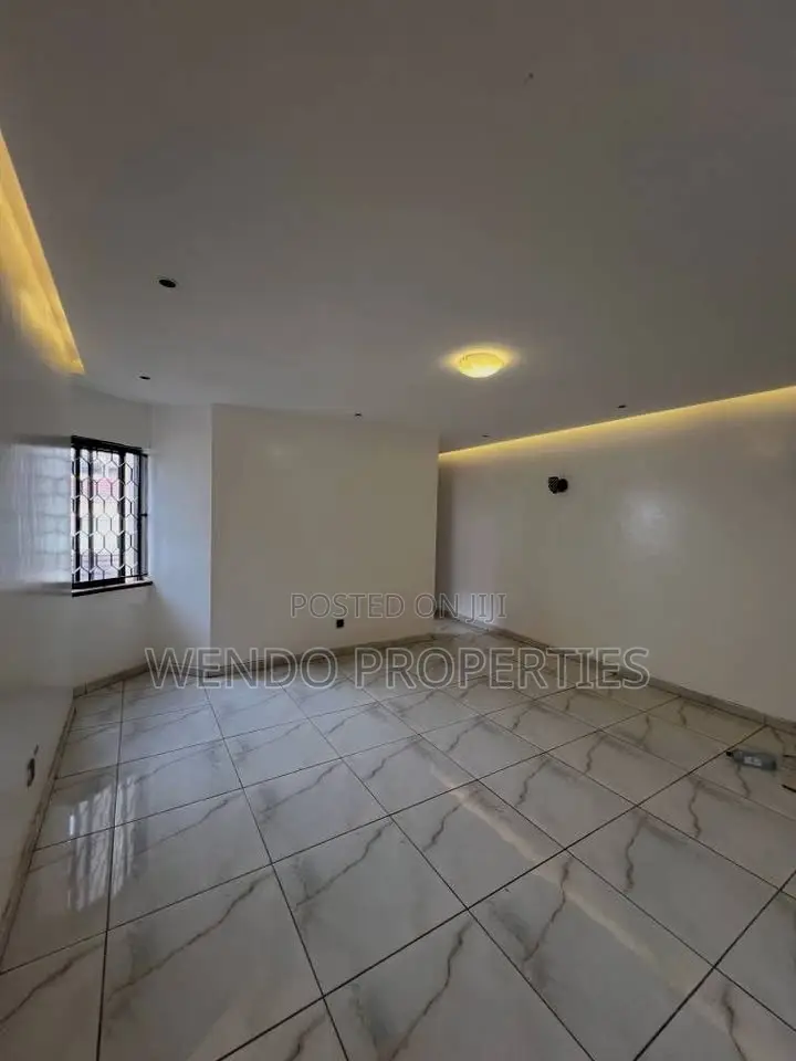 5bdrm House in Maziwa for rent
