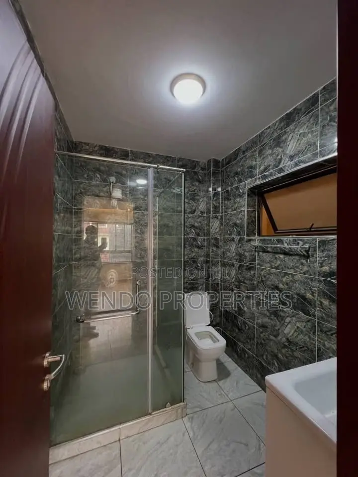 5bdrm House in Maziwa for rent