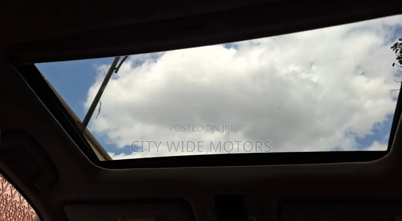 Toyota Land Cruiser Prado 2.8 2018 White