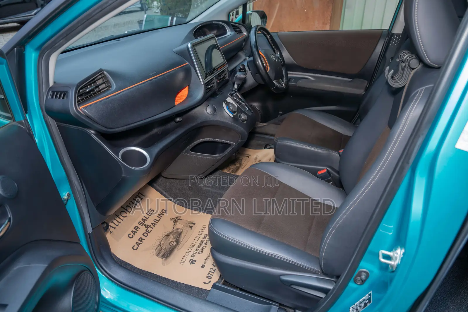 Toyota Sienta 1.5 FWD (6-seater) 2019 Green