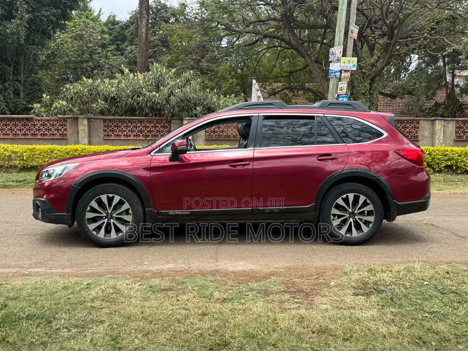 Subaru Outback 2017 Red