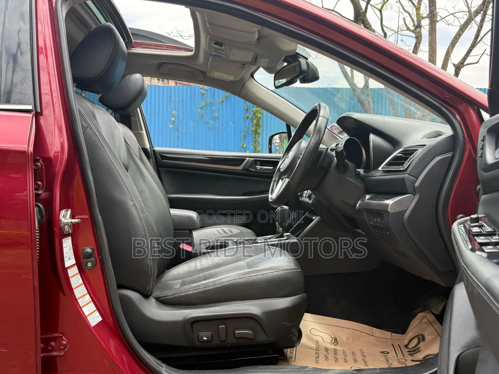 Subaru Outback 2017 Red
