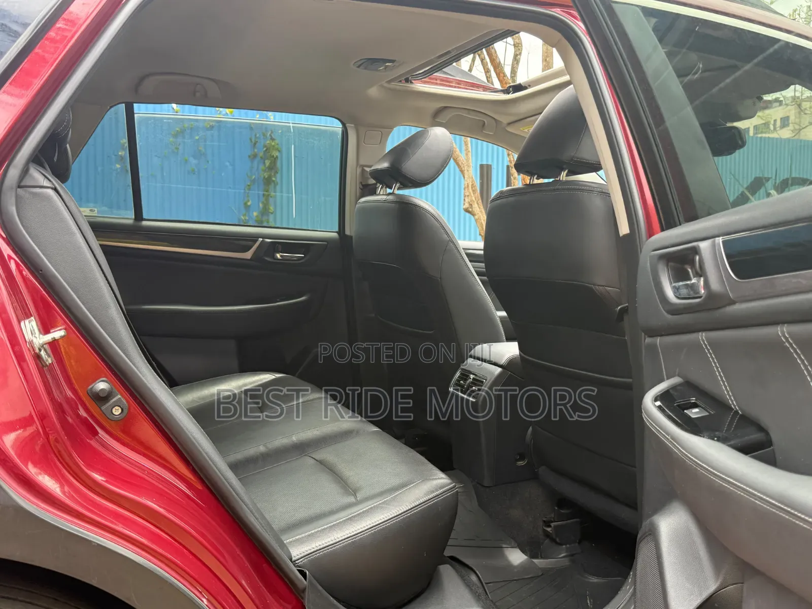Subaru Outback 2017 Red