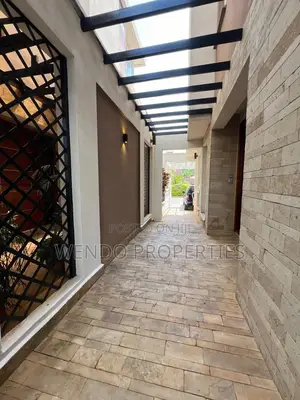 4bdrm House in Valley Arcade for rent