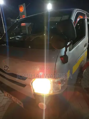Toyota HiAce 2015 Grey