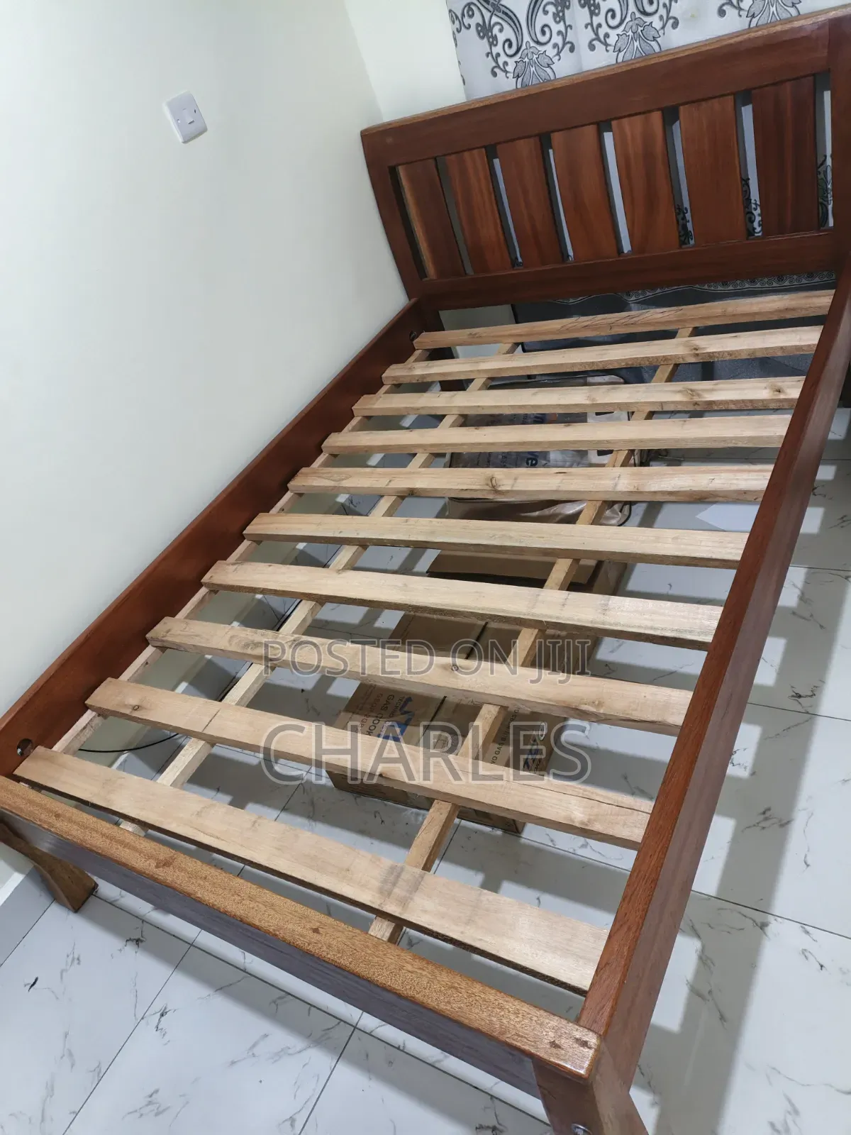 Mahogany 4×6 Bed