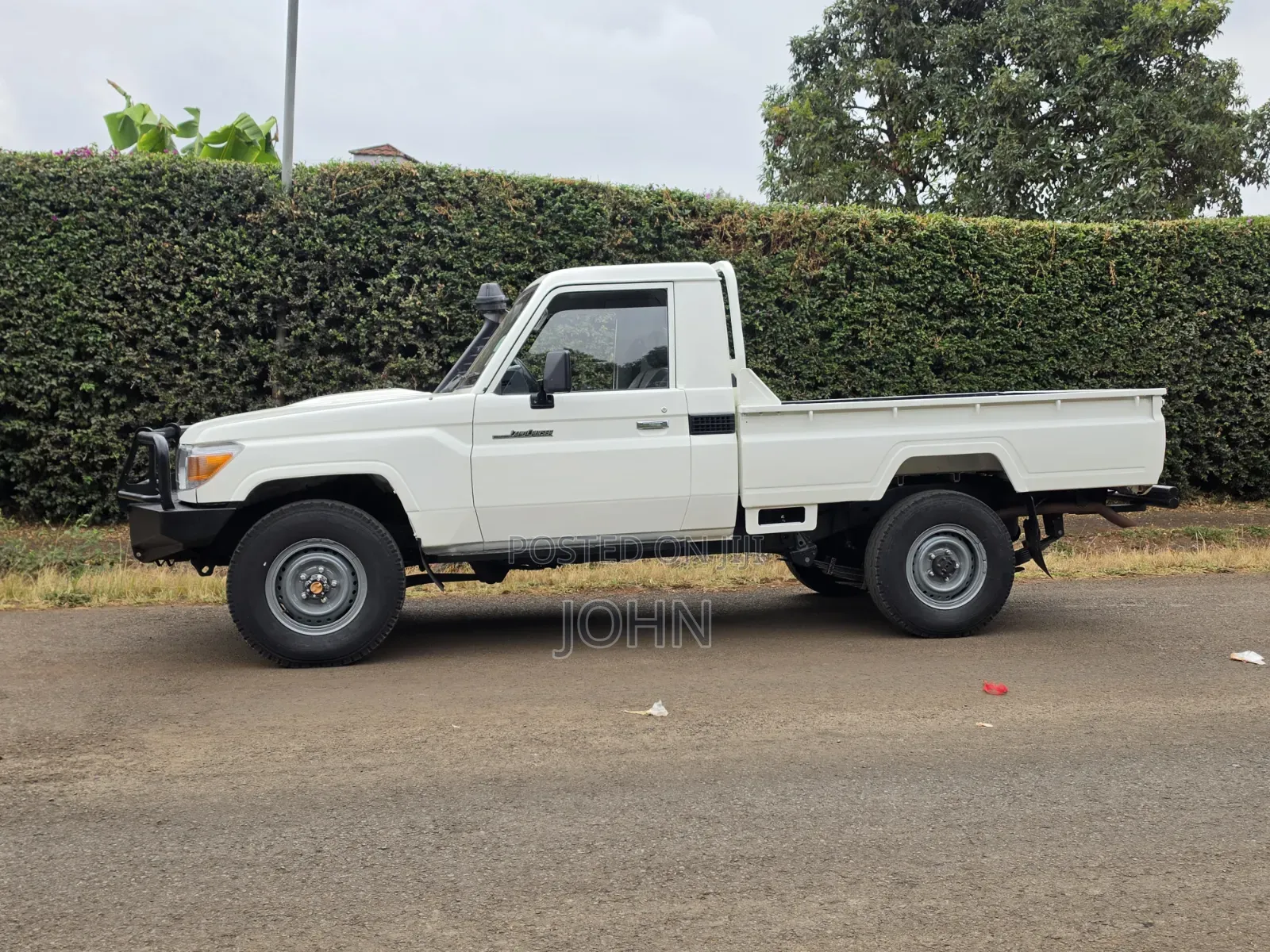 Toyota Land Cruiser 79 Series 2018 Pearl